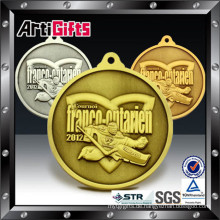 Antik Gold Vorschule Abschluss Medaille